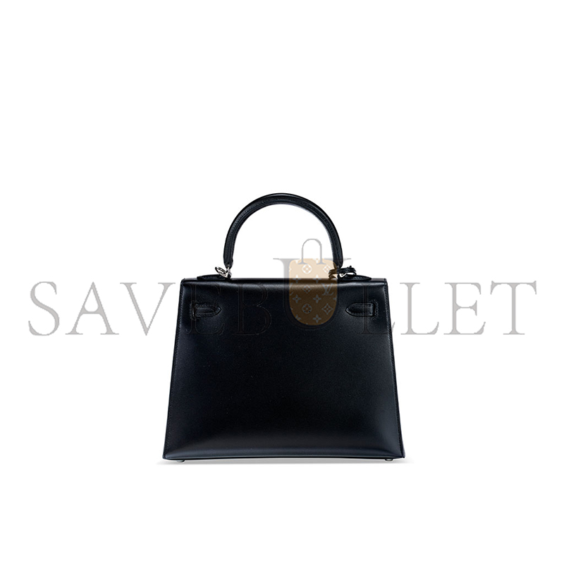 H**mes a black tadelakt kelly 25 box with palladium hardware (25*17*7cm)